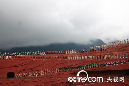 《印象·丽江》中震撼的演出场景