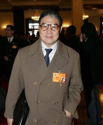 全国政协委员、香港奥委会会长霍震霆