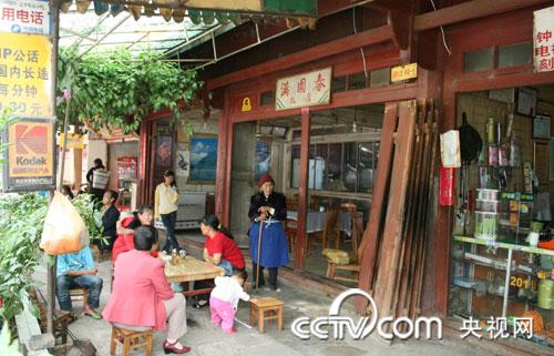 石鼓街景：小饭馆